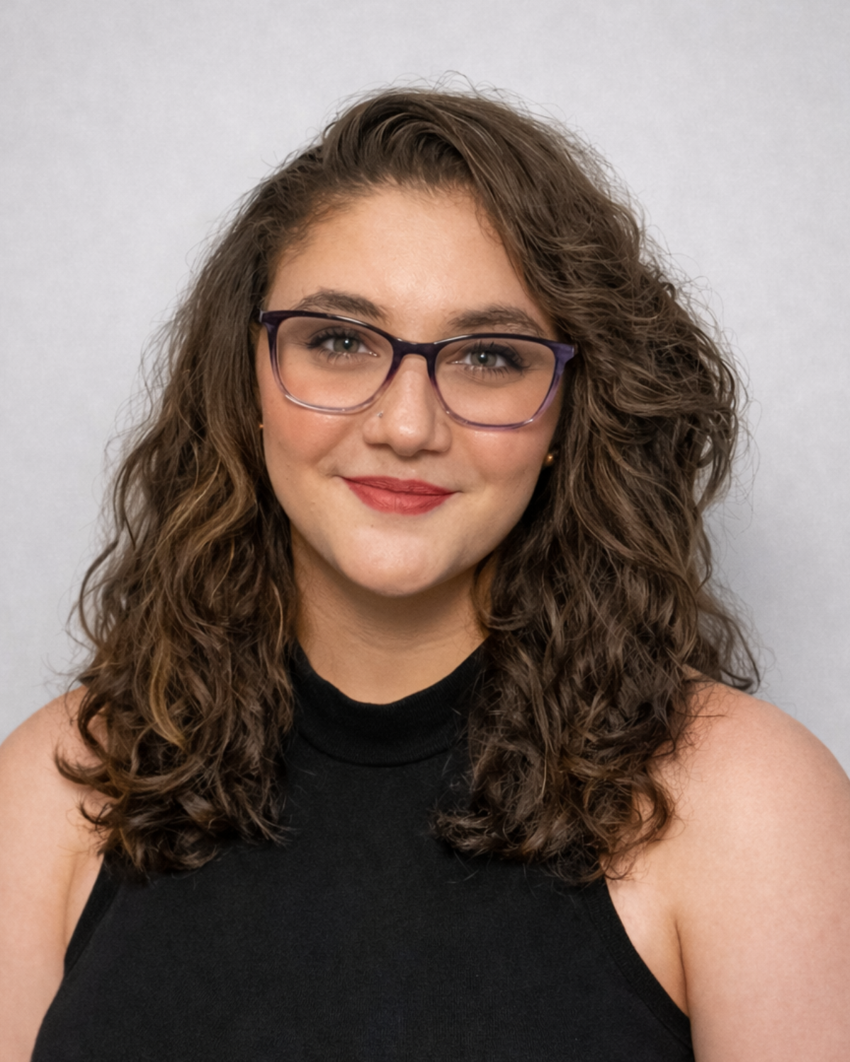 Dakota Headshot