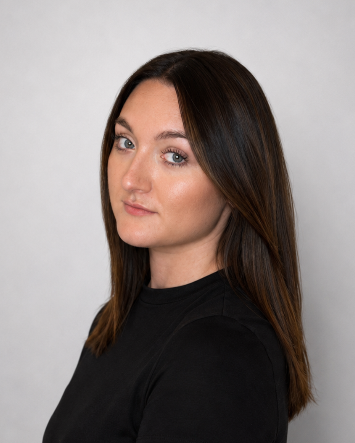 Hannah Headshot